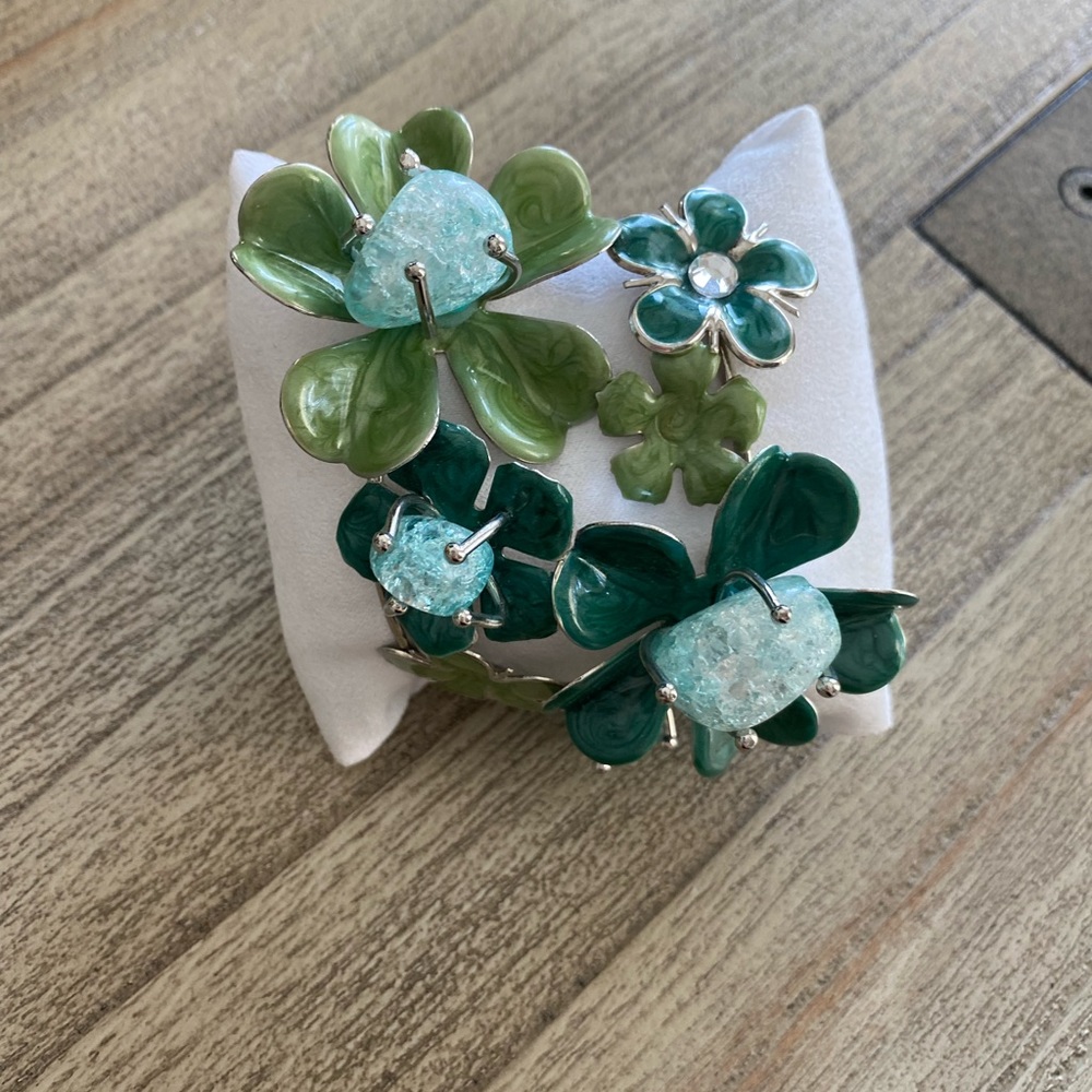 Flower Bracelet